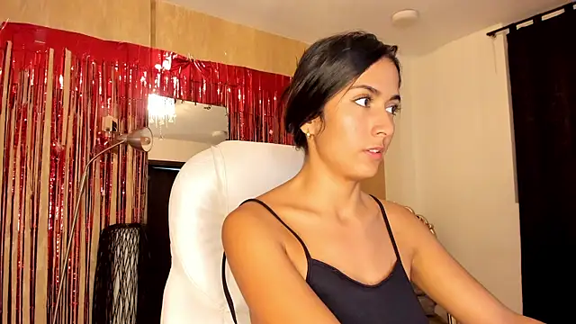 Snapshot of your_khloe chatting on 01-08-25, 04:54 your khloe online show from 01-08-25, 04:54