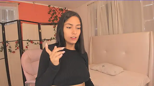 Snapshot of your_khloe chatting on 03-14-25, 01:46 your khloe online show from 03-14-25, 01:46