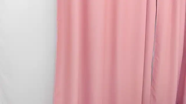 Snapshot of Charlotte_wow chatting on 02-25-25, 10:50 Charlotte wow online show from 02-25-25, 10:50