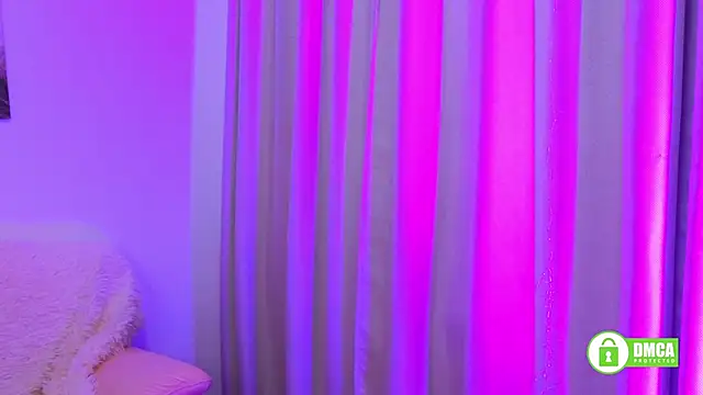 Snapshot of Charlotte_wow chatting on 03-08-25, 09:18 Charlotte wow online show from 03-08-25, 09:18