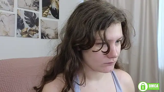 Snapshot of Charlotte_wow chatting on 09-14-25, 03:00 Charlotte wow online show from 09-14-25, 03:00