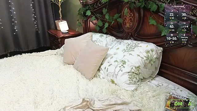 Snapshot of Charlotte_wow chatting on 11-24-25, 09:36 Charlotte wow online show from 11-24-25, 09:36