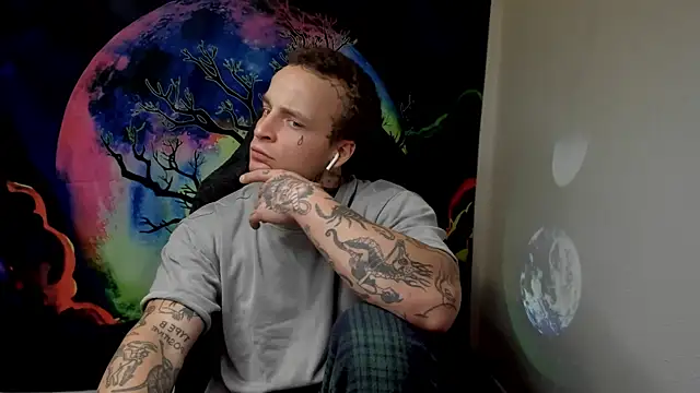 layneinchains online show from 12-11-24, 08:18