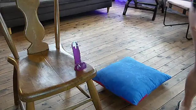 Kozzy  online show from 10-08-25, 06:49