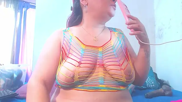 Snapshot of I_AM_JULIETA_SQUIRTS chatting on 02-16-25, 03:59 I AM JULIETA SQUIRTS online show from 02-16-25, 03:59