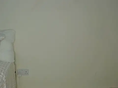 Snapshot of Perqueen chatting on 01-15-25, 11:40 Perqueen online show from 01-15-25, 11:40