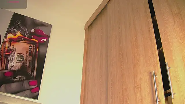 Snapshot of aidaadams chatting on 10-02-25, 11:28 aidaadams online show from 10-02-25, 11:28