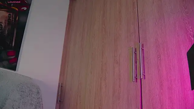 Snapshot of aidaadams chatting on 10-03-25, 10:56 aidaadams online show from 10-03-25, 10:56