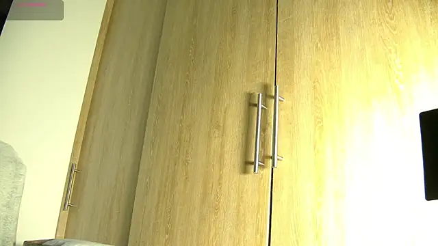 Snapshot of aidaadams chatting on 11-10-25, 11:31 aidaadams online show from 11-10-25, 11:31