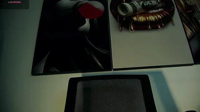 Snapshot of aidaadams chatting on 11-29-25, 10:18 aidaadams online show from 11-29-25, 10:18