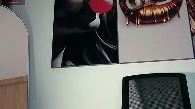 Snapshot of aidaadams chatting on 12-05-25, 11:19 aidaadams online show from 12-05-25, 11:19