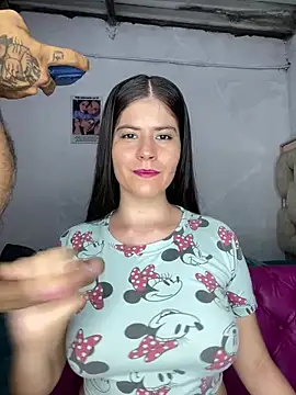 Snapshot of Hotnightsexxx chatting on 01-03-25, 10:51 Hotnightsexxx online show from 01-03-25, 10:51