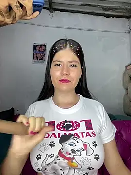Snapshot of Hotnightsexxx chatting on 02-13-25, 11:15 Hotnightsexxx online show from 02-13-25, 11:15