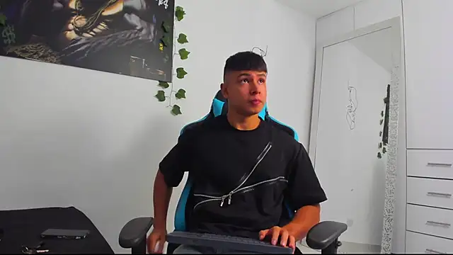 Bray Kevin online show from 03-08-25, 12:22