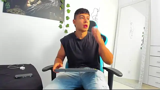 Bray Kevin online show from 03-15-25, 04:43