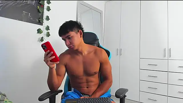 Bray Kevin online show from 09-11-25, 03:34