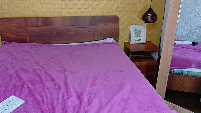 Mrs booty online show from 03-06-25, 05:33