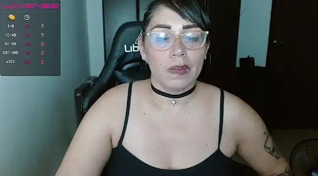 natashasmithe online show from 01-25-25, 06:23