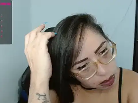 natashasmithe online show from 01-29-25, 03:12