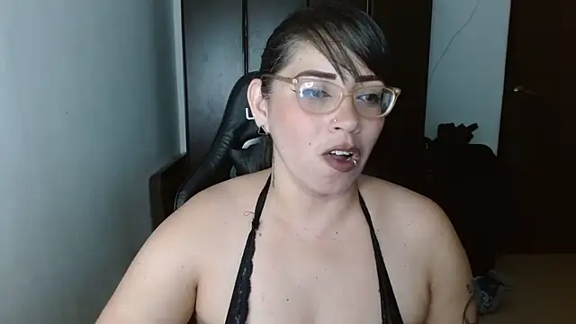 natashasmithe online show from 02-11-25, 09:46