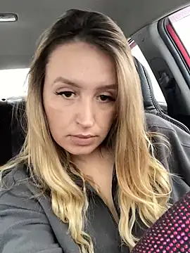 StasyWood online show from 01-04-25, 04:12