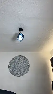 Snapshot of IsabelaVanegas_ chatting on 12-03-25, 05:33 IsabelaVanegas online show from 12-03-25, 05:33