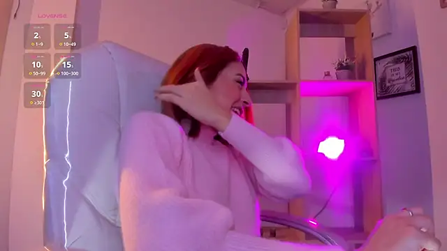 Snapshot of Tiarha chatting on 01-09-25, 07:52 Tiarha online show from 01-09-25, 07:52