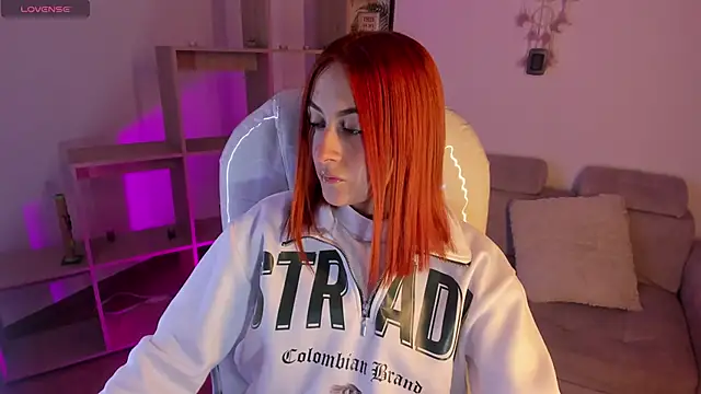 Snapshot of Tiarha chatting on 01-23-25, 04:09 Tiarha online show from 01-23-25, 04:09