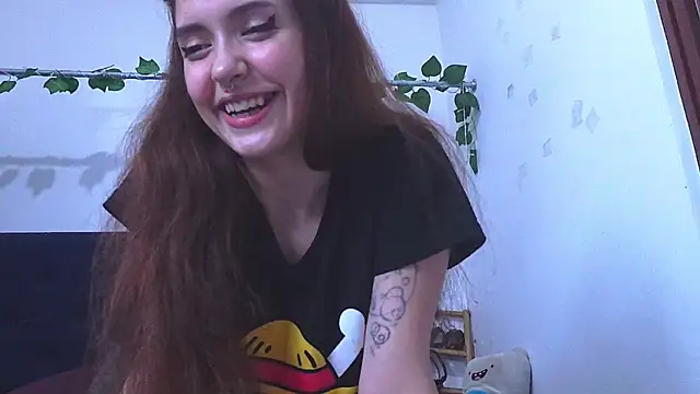 Snapshot of AliciaBasch chatting on 03-08-25, 06:43 AliciaBasch online show from 03-08-25, 06:43