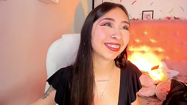  cloe martinez online show from 01-24-25, 09:47