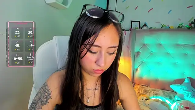  cloe martinez online show from 02-22-25, 10:20