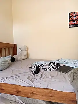 Horny wifey254 online show from 12-15-25, 12:53