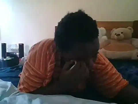 Horny wifey254 online show from 03-23-26, 07:34