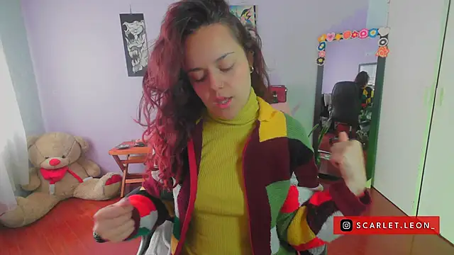 Scarletleon77 online show from 03-05-25, 02:45