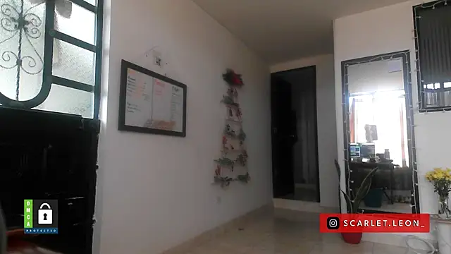 Scarletleon77 online show from 01-08-26, 02:41