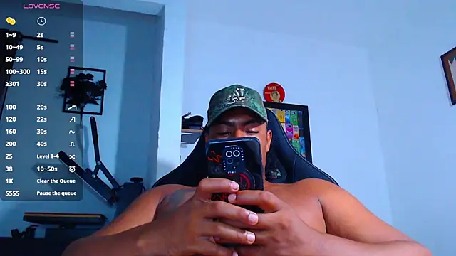 yosoy enzo2020 online show from 11-04-25, 03:27