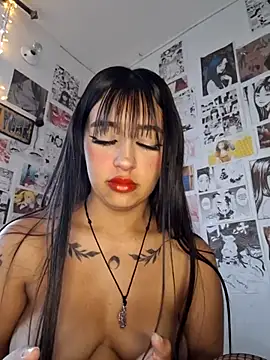 Snapshot of Hot_sophie_ chatting on 02-19-25, 11:04 Hot sophie  online show from 02-19-25, 11:04