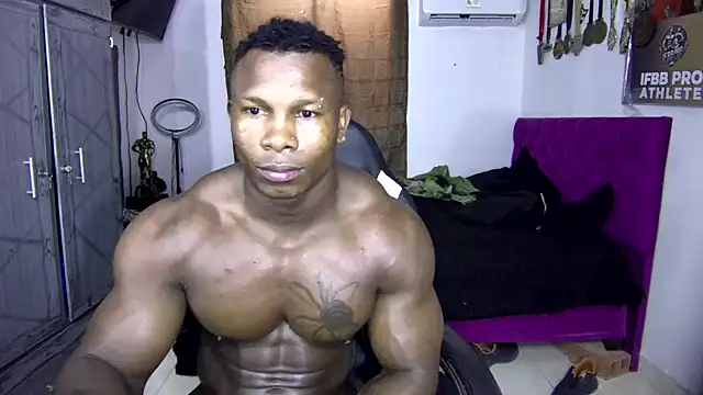 MedellinBlackx online show from 11-15-25, 04:14