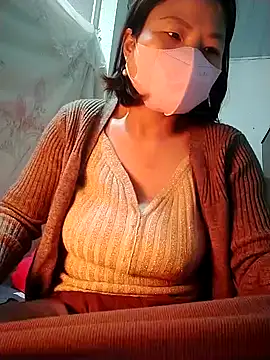 Anna Toy19 online show from 02-10-25, 02:48