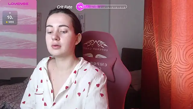 SweetieKendl online show from 02-26-25, 02:03