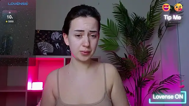 SweetieKendl online show from 05-02-26, 10:26