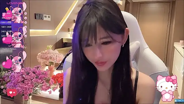 Snapshot of fog- chatting on 01-09-25, 05:33 fog- online show from 01-09-25, 05:33