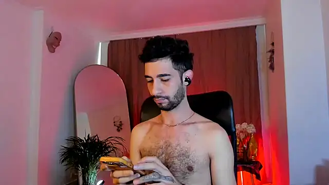 Your  hero1 online show from 10-28-25, 02:09