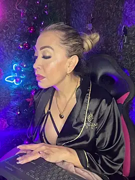 EvelinaGrey online show from 12-31-24, 08:15