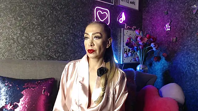 EvelinaGrey online show from 01-09-25, 04:41