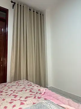 Snapshot of hot_daily chatting on 02-01-26, 12:37 hot daily online show from 02-01-26, 12:37