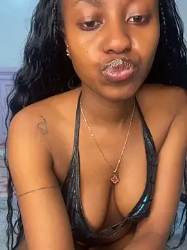 Snapshot of hot_daily chatting on 02-06-26, 01:10 hot daily online show from 02-06-26, 01:10