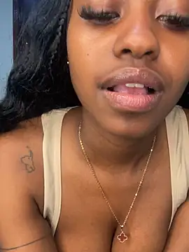 Snapshot of hot_daily chatting on 02-08-26, 10:29 hot daily online show from 02-08-26, 10:29