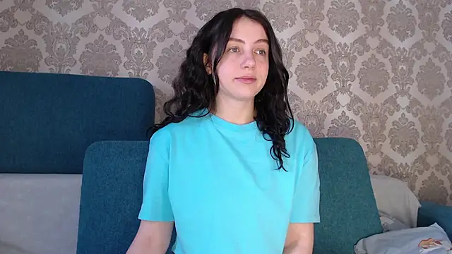 Louise Lavender online show from 03-05-25, 08:21