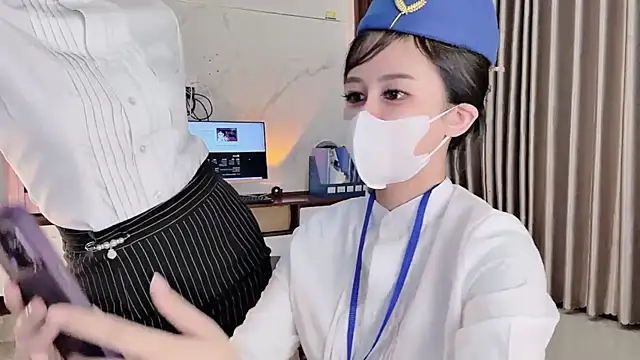 Snapshot of Mono-Stewardesss chatting on 11-01-25, 01:02 Mono-Stewardesss online show from 11-01-25, 01:02